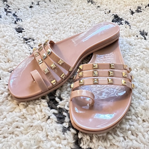 Vince Camuto Blush Jelly Sandals with gold studs - Picture 5 of 7
